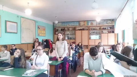 Фото 3 з 7: Виховна година "Шануй свого батька і матір свою"