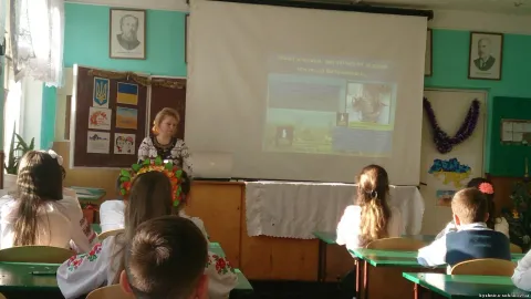 Фото 4 з 6: Урок Мужності