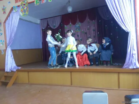 Фото 6 з 9: Свято 8-Березня