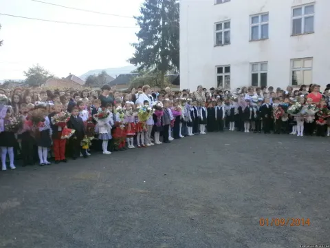 Фото 7 з 31: Фотографії з життя школи, вересень 2014